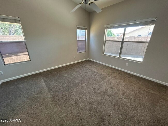 Building Photo - 7531 W Taro Ln