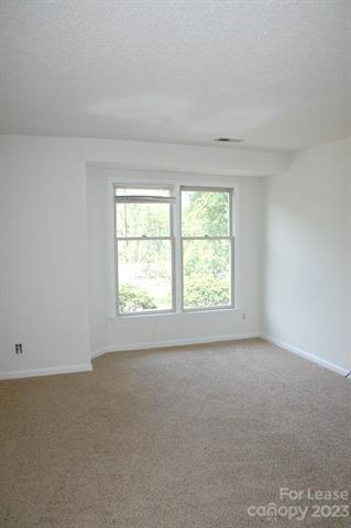 Building Photo - 6264 Rosecroft Dr