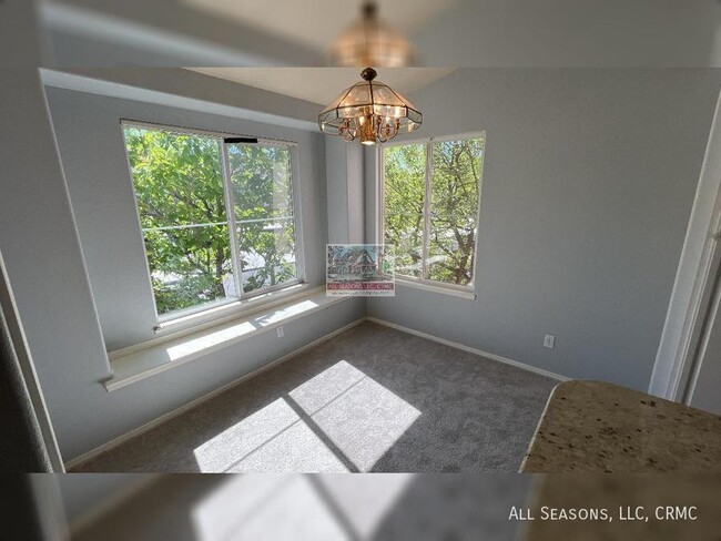 Building Photo - 3695 Strawberry Field Grove
