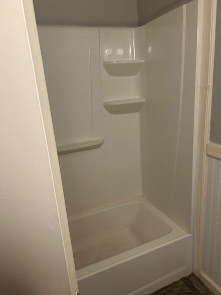 Building Photo - 31 Capewood Ct
