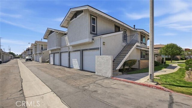 Building Photo - 8155 Woodland Dr
