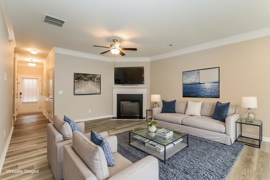 Building Photo - 247 Turtle Creek Dr