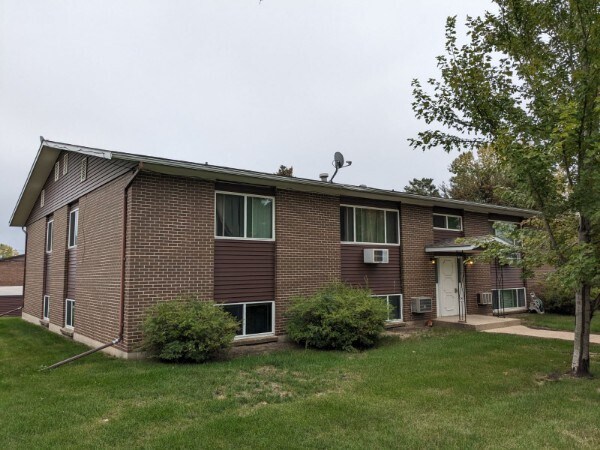 Primary Photo - 1221 Madison Ave