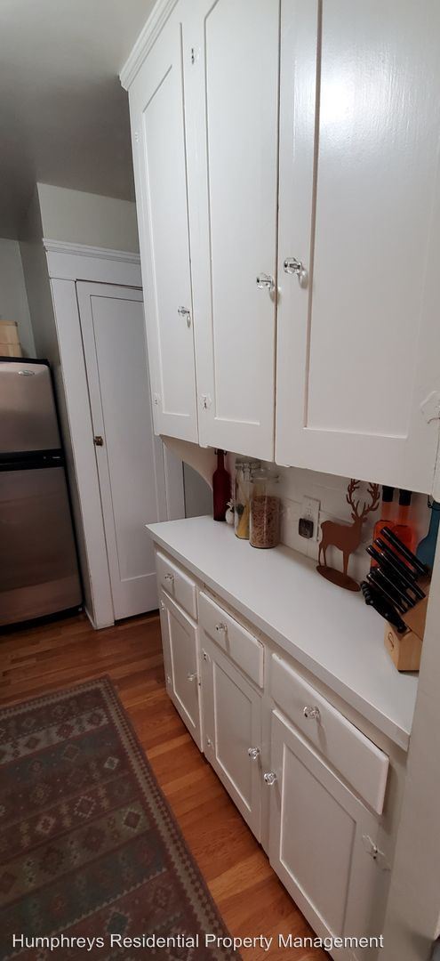 Building Photo - 3918-39245 Iowa St