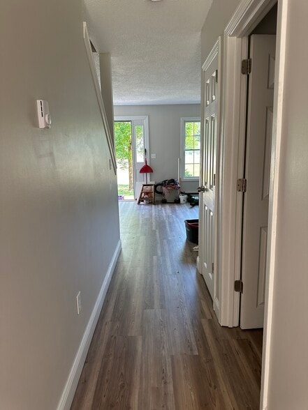 Building Photo - 45 Baxter Woods Trl