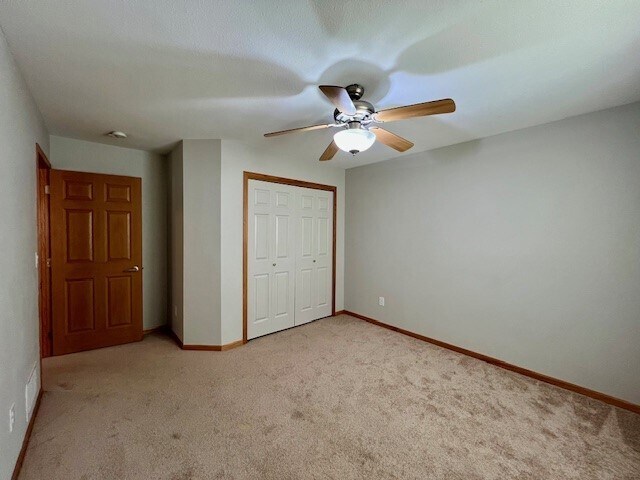 Building Photo - 6814 Riviera Ct