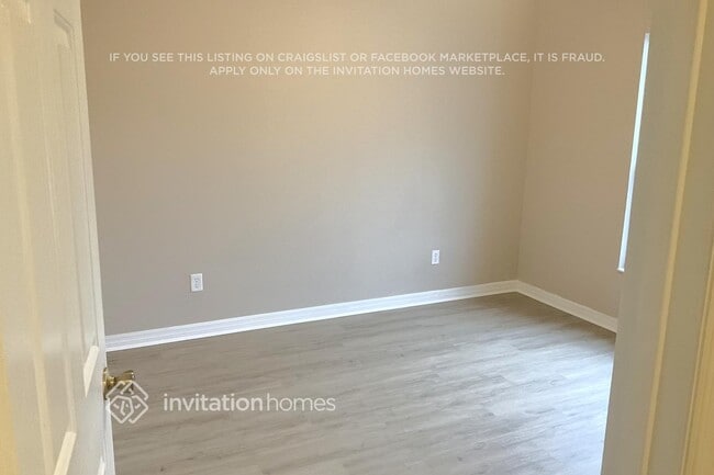 Building Photo - 1735 Creekwater Blvd