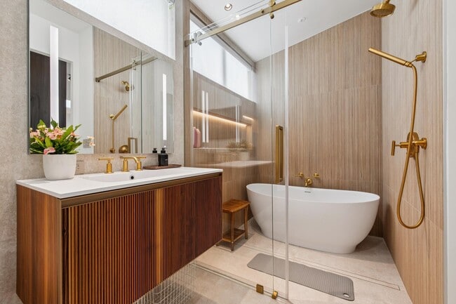 Building Photo - 2783 Filbert St