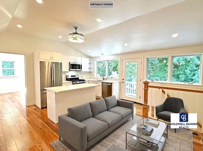 Building Photo - 32 Salisbury Rd