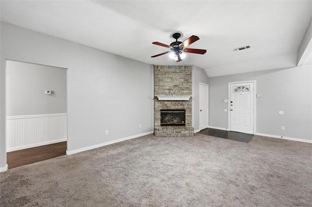 Building Photo - 806 Springfield Dr