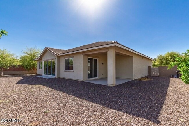 Building Photo - 13695 N 148th Dr