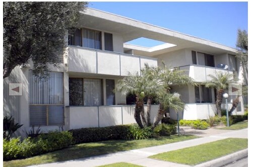 Building Photo - 21025 Victor St.