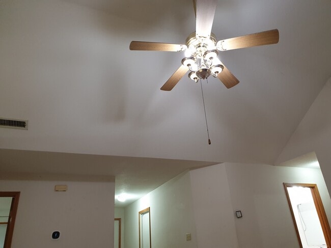 Building Photo - 2811 Winterbrook Cir