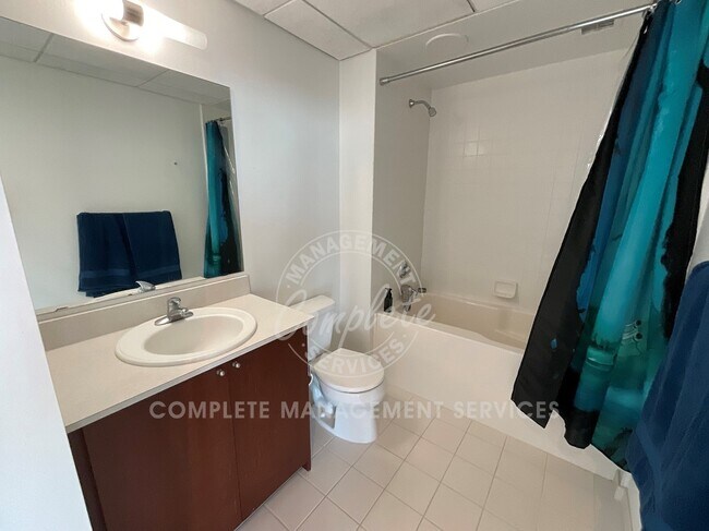 Building Photo - 8151 33rd Ave S