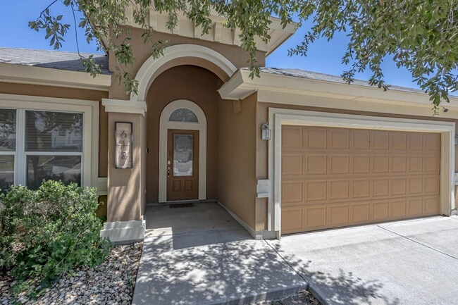 Building Photo - 618 Crackle Grove Dr