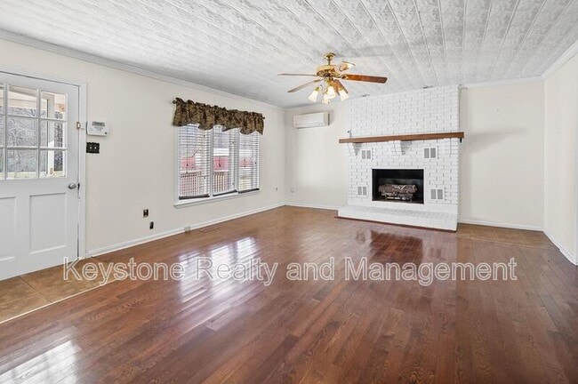 Building Photo - 1340 Donelson Pkwy