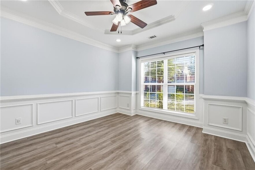 Building Photo - 903 Misty View Ct SW