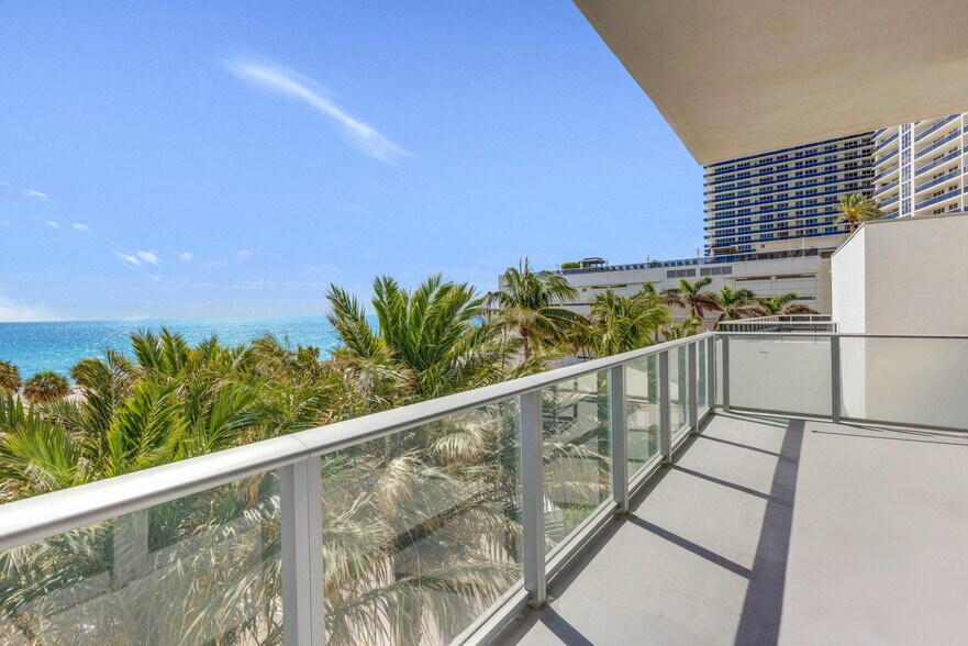 Building Photo - 4111 S Ocean Dr