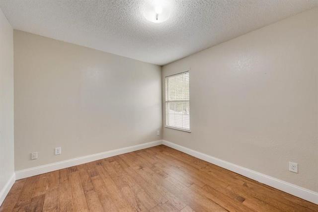 Building Photo - 3009 Larkspur Ct