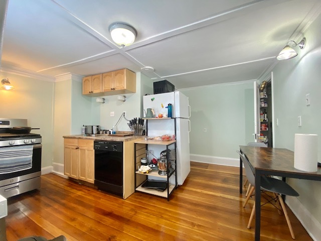 Building Photo - 7 Griggs Pl
