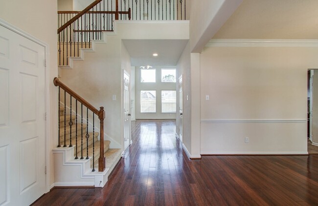 Building Photo - 5122 Raven Forest Ln