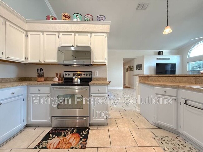 Building Photo - 5328 Denver Dr