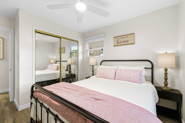 Building Photo - 1404 Lieta St