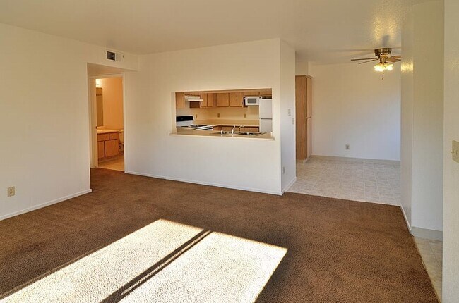 Building Photo - Boulder Creek Apartments