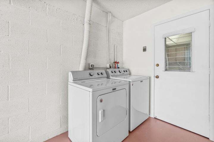 Building Photo - 4640 Rosewood Tree Ct