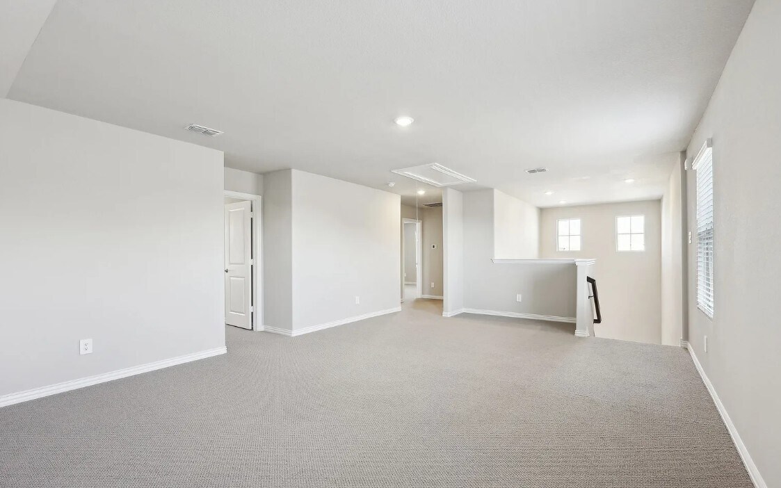 Building Photo - 510 Blanton St