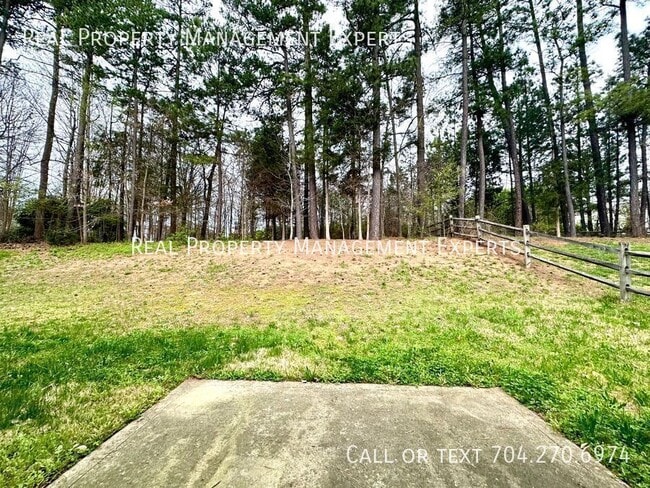 Building Photo - 9824 Coatbridge Dr