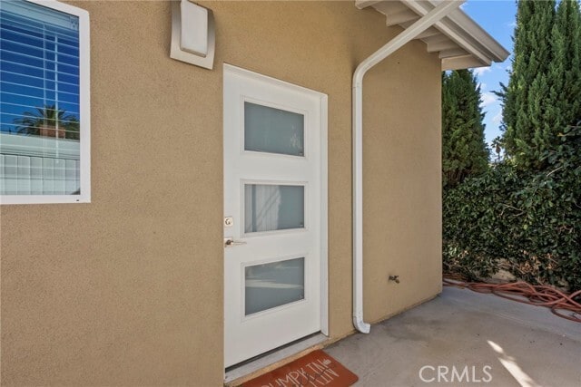 Building Photo - 1058 E Orange Grove Ave