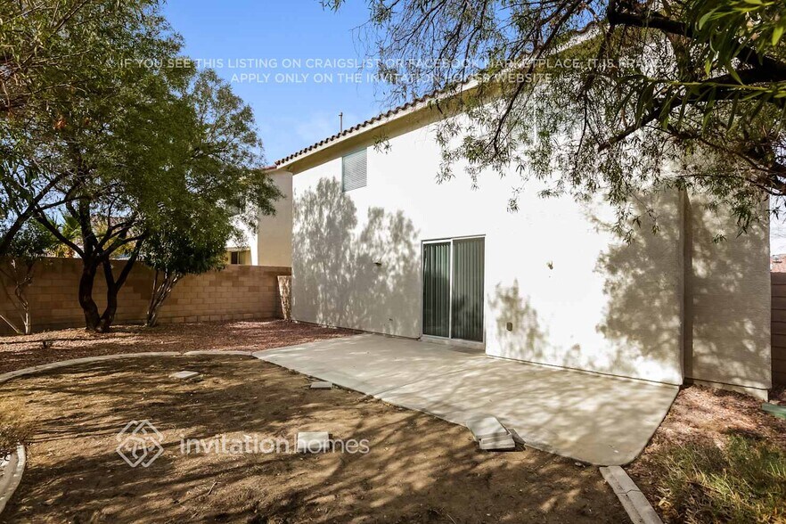 Building Photo - 8291 Gilded Crown Ct