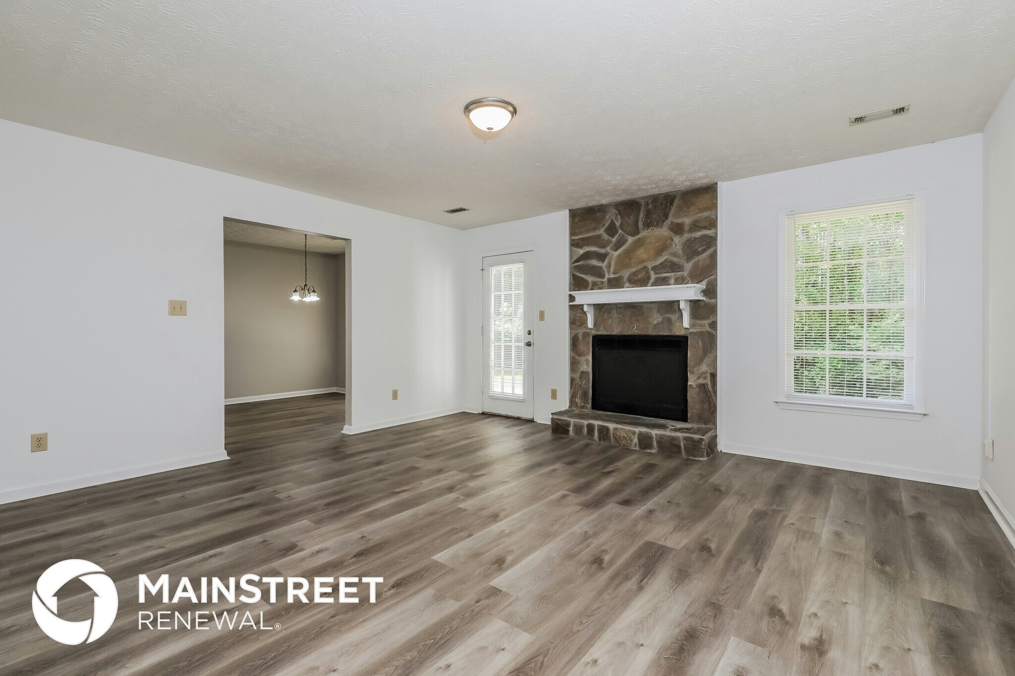 Building Photo - 335 Cornwallis Way