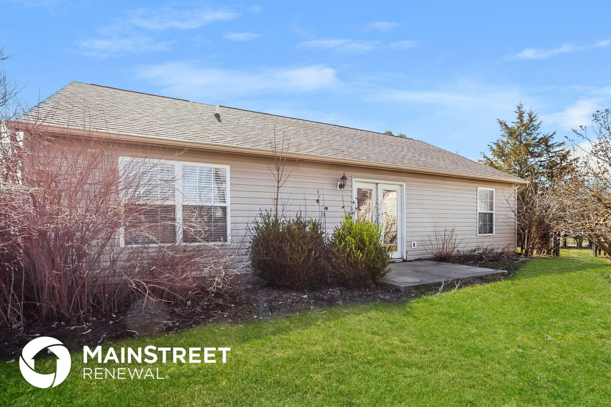 Building Photo - 1572 Cottonwood Dr