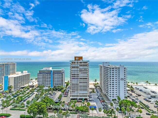 Building Photo - 4020 Galt Ocean Dr