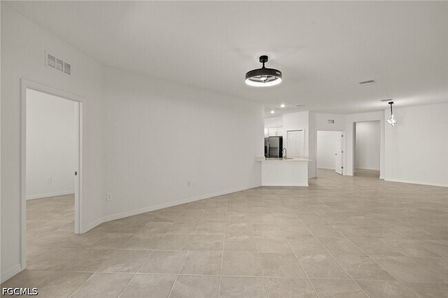 Building Photo - 44331 Topmast Ter