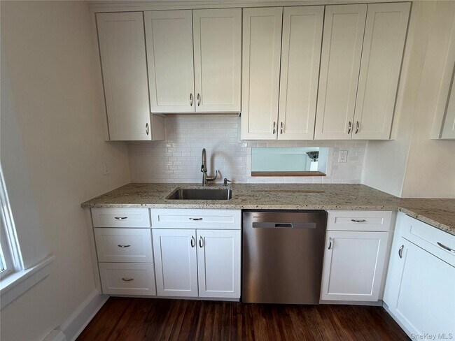 Building Photo - 41 McAlpin Ave