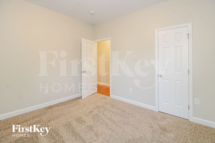 Building Photo - 4309 Southern Oak Dr