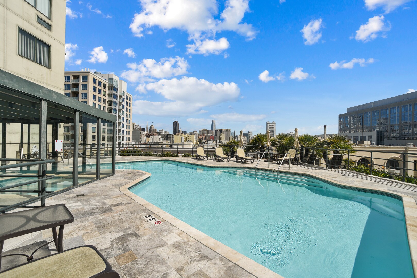 Building Photo - 1 Daniel Burnham Court