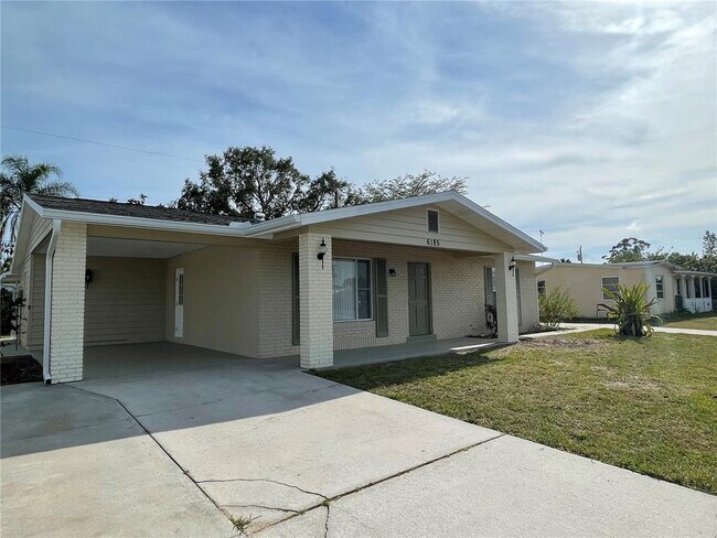 Building Photo - 6185 Deming Ave