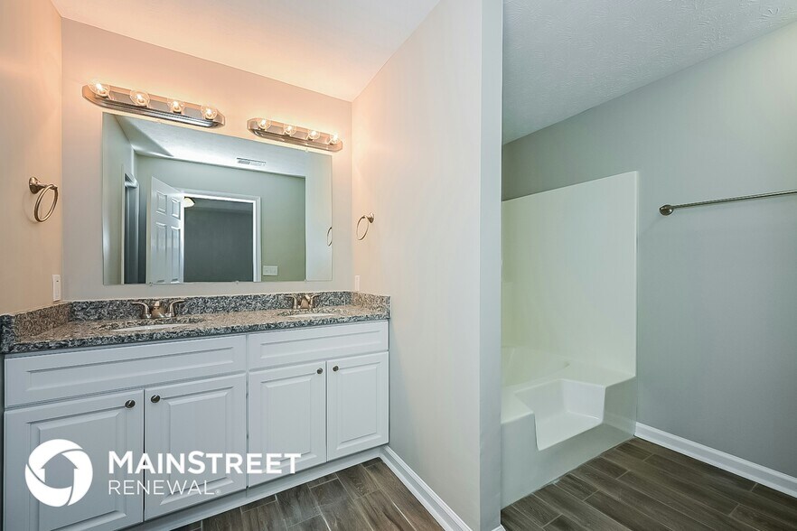 Building Photo - 1547 Enchanted Forest Dr