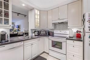 Building Photo - 1258 S Military Trail