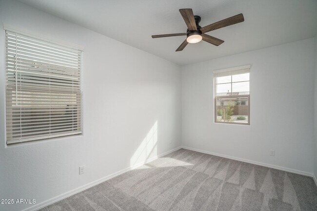 Building Photo - 9036 S 169th Dr