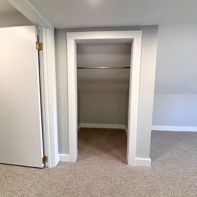 Building Photo - 301 Central St