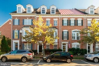 Building Photo - 324 Cameron Station Blvd