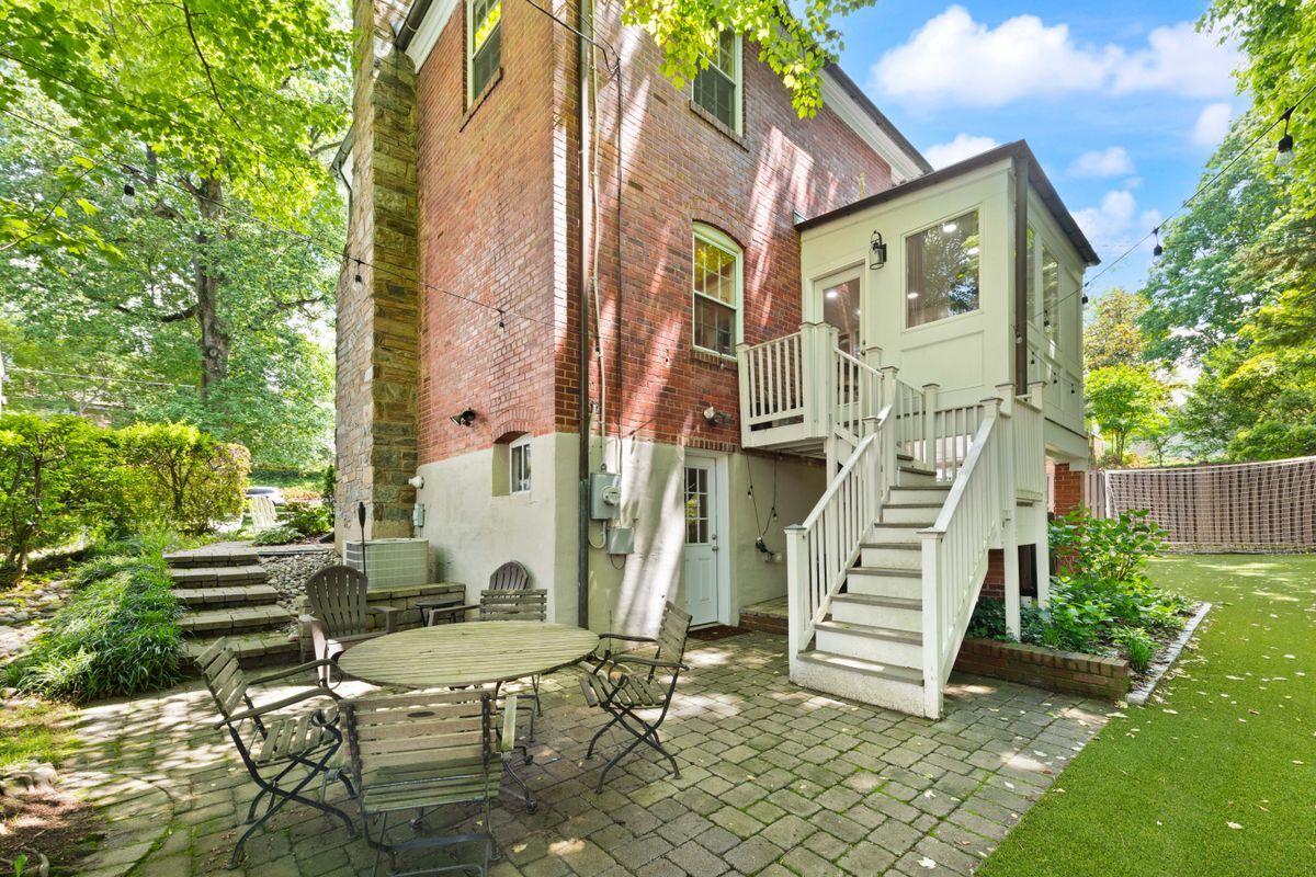 Building Photo - 3812 47th St NW