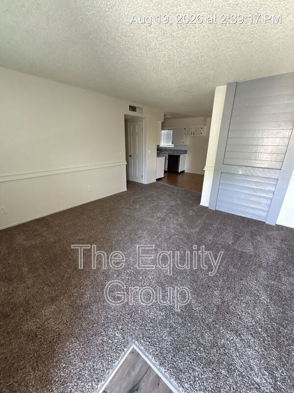 Building Photo - 804 Monarch Cir