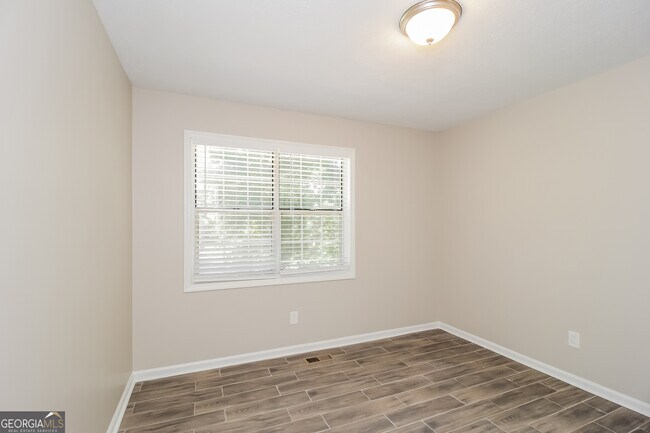 Building Photo - 2685 Springside Ct