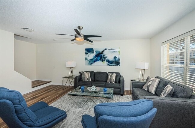 Building Photo - 3876 Island Way